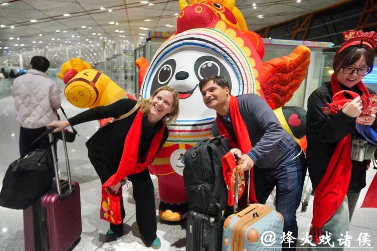 元旦假期北京接待游客超880万人次 旅游总花费逾百亿元